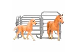 Фигурки животных серии Мир лошадей. Авелинская лошадь и жеребенок (набор из 2 фигурок и ограждение-загон)