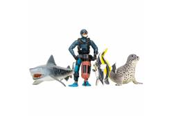 Фигурки игрушки серии Мир морских животных. Акула, тюлень, мавританский идол, дайвер (набор из 3 фигурок животных и 1 человека)