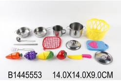 Набор посуды, с продуктами Помогаю маме-4, 17 предметов